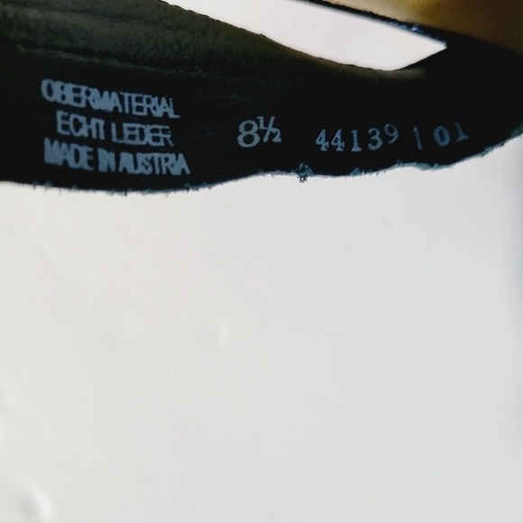 NEW Paul Green Sandal Peep Toe Bootie Black Woven Leather Side Zip Size 11 US - Picture 7 of 7